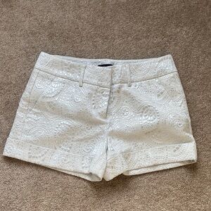 New York & Company White Lace Women Shorts